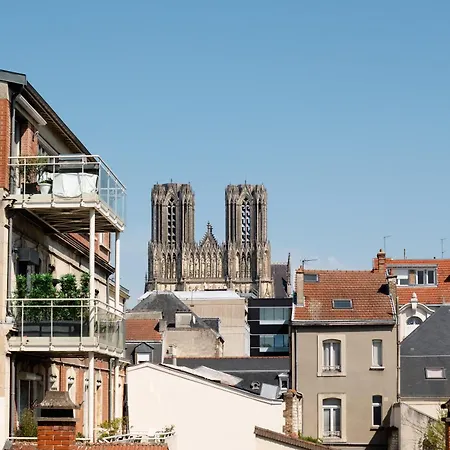Prestige & Cathedral View Apartment